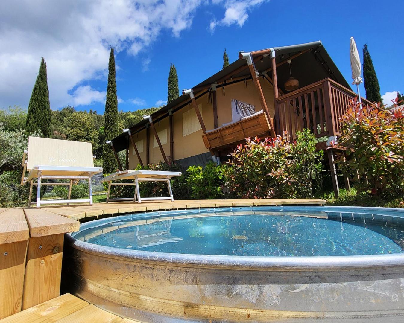 Glamping Le Tegole Otel Riparbella Dış mekan fotoğraf