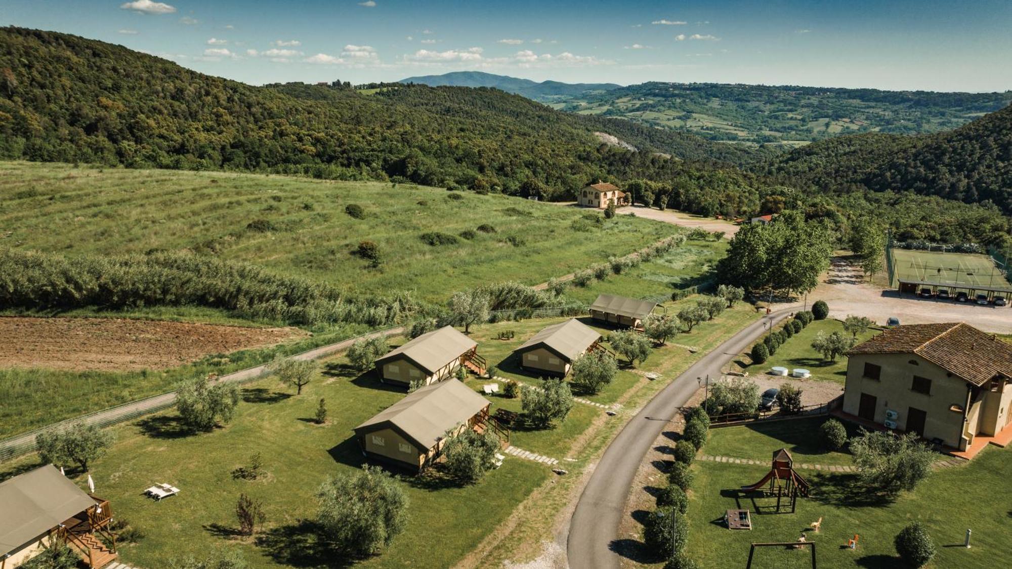 Glamping Le Tegole Otel Riparbella Dış mekan fotoğraf