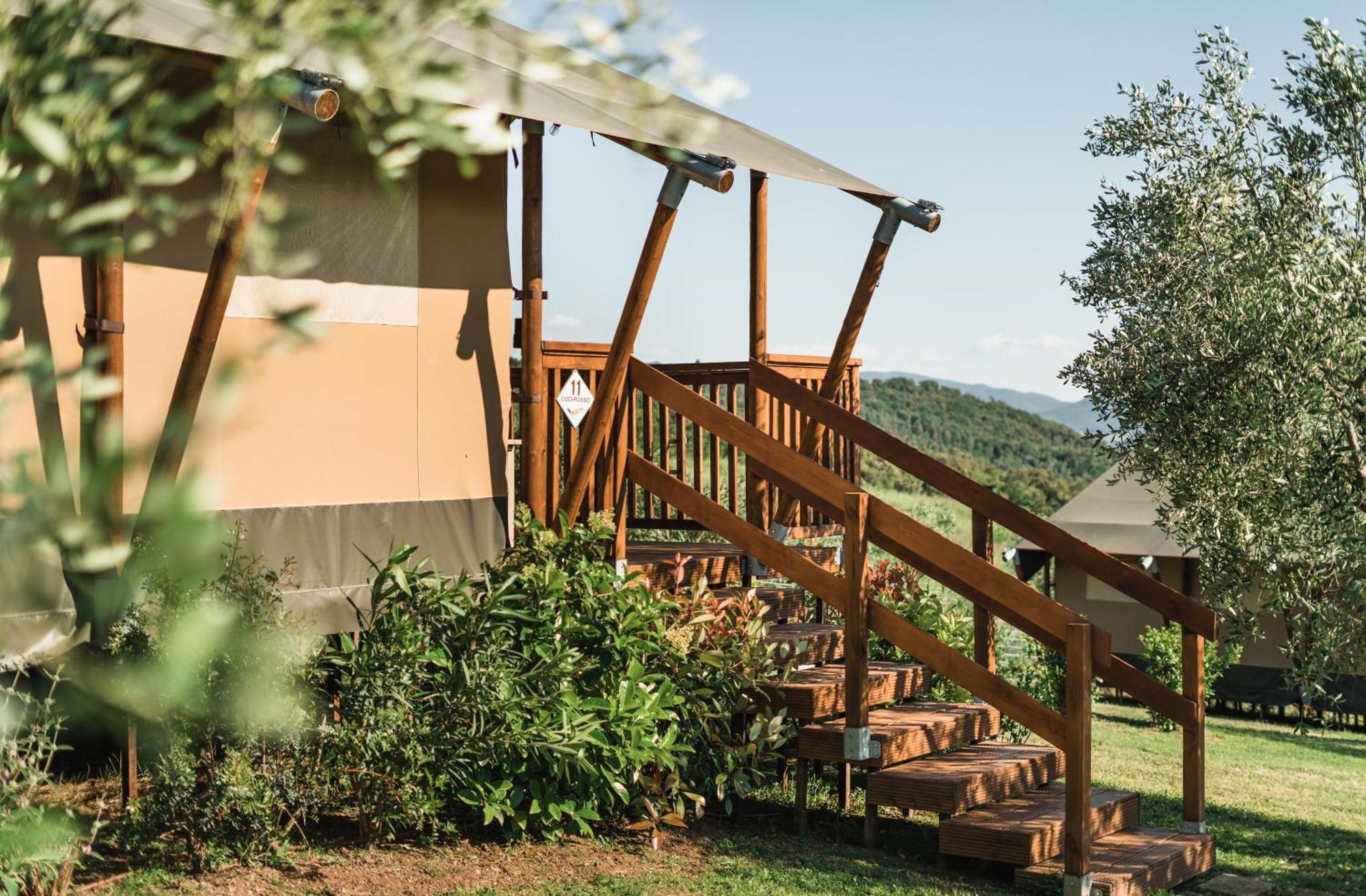 Glamping Le Tegole Otel Riparbella Dış mekan fotoğraf