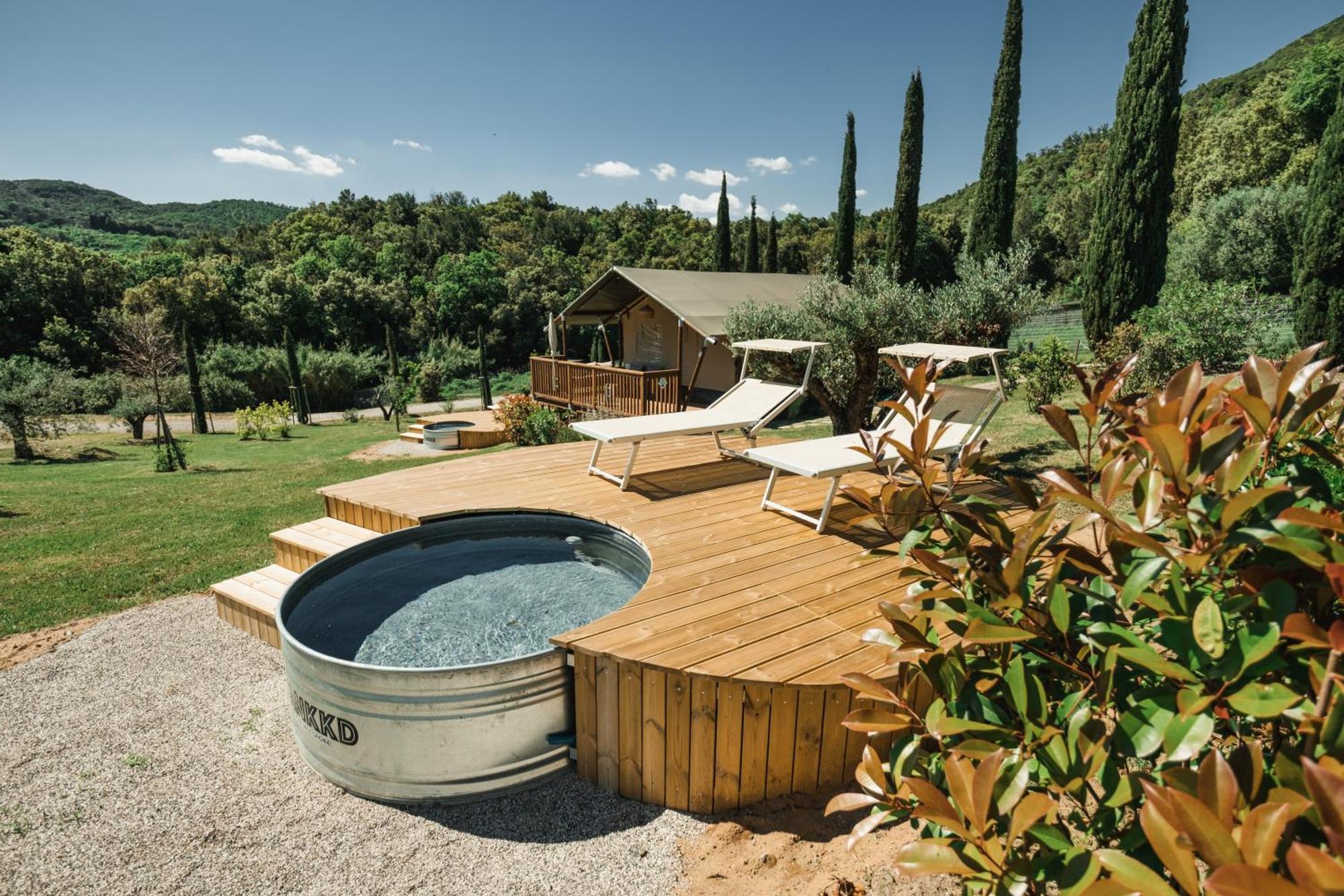 Glamping Le Tegole Otel Riparbella Dış mekan fotoğraf